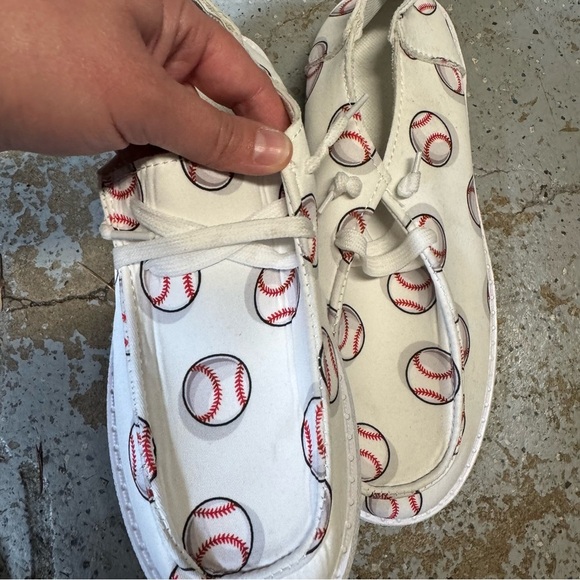 NEW baseball slip on sneakers shoes white - Picture 4 of 7